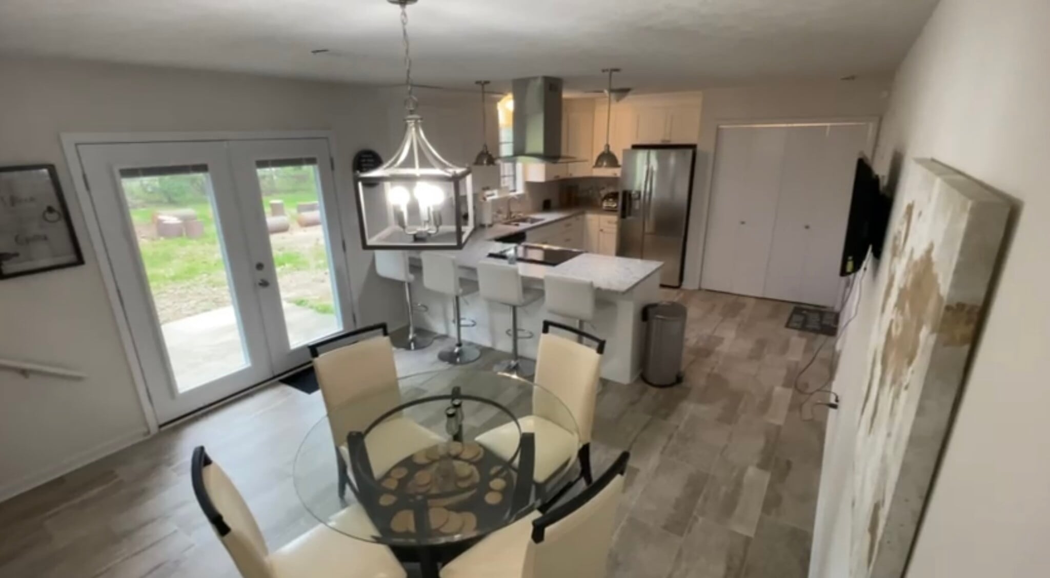 Building Photo - 6966 Cedar Dr