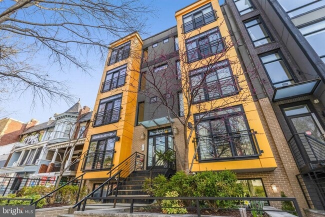 Building Photo - 3821 14th St NW
