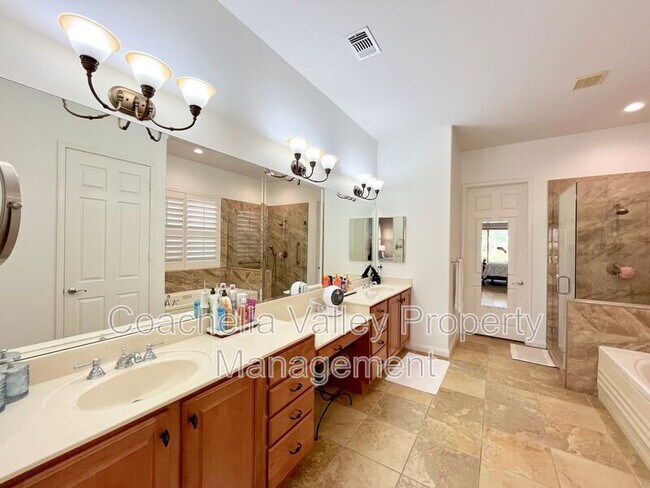 Building Photo - 80734 Camino Santa Elise