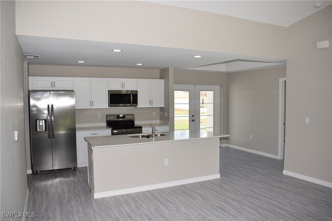 Building Photo - 212 Antis Dr