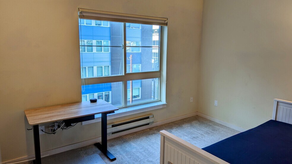 Second Bedroom - 701 Galer St