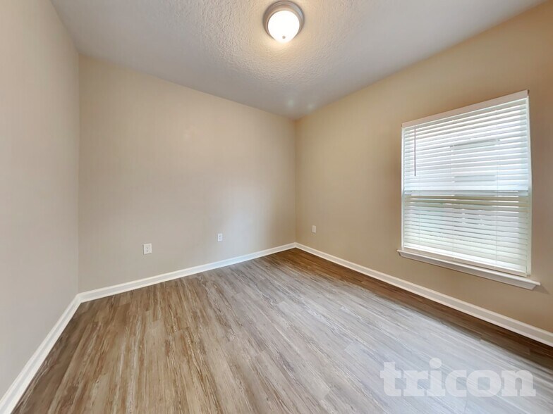 Building Photo - 1523 Scrub Jay Ct
