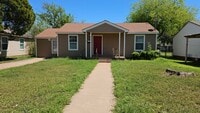 Building Photo - 3 bedroom, 1 bath, NEW hardwood floors!