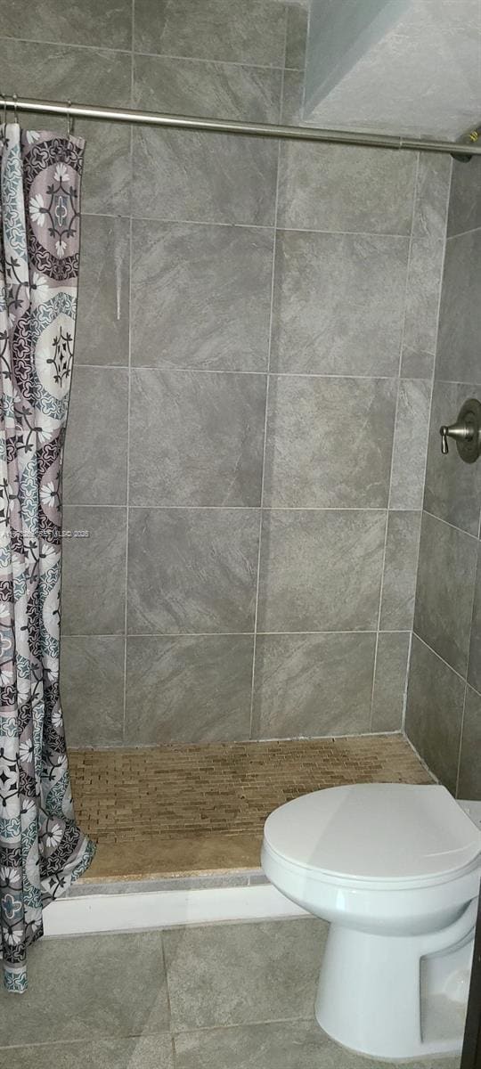 Building Photo - 7 Fanshaw A