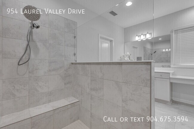 Building Photo - 954 Laurel Valley Dr