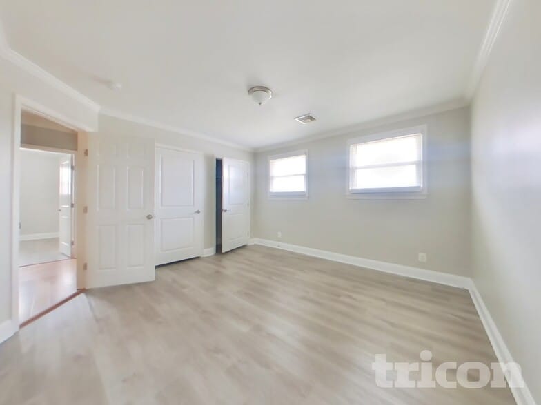 Building Photo - 2006 Kirklin Dr