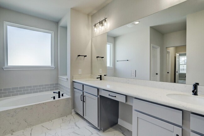 Building Photo - 9522 Caddo Ridge Ln