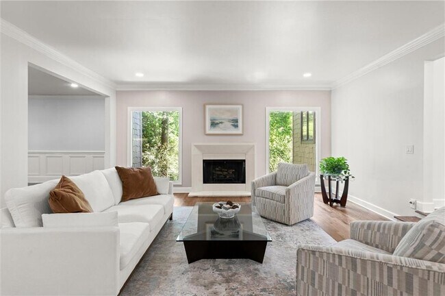 Building Photo - 459 Atlanta Country Club Dr