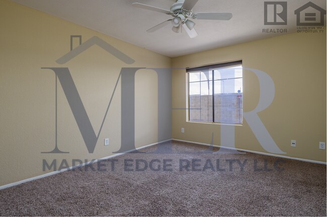 Building Photo - 2Bed/2Bath Home at Alma School/Southern! $...