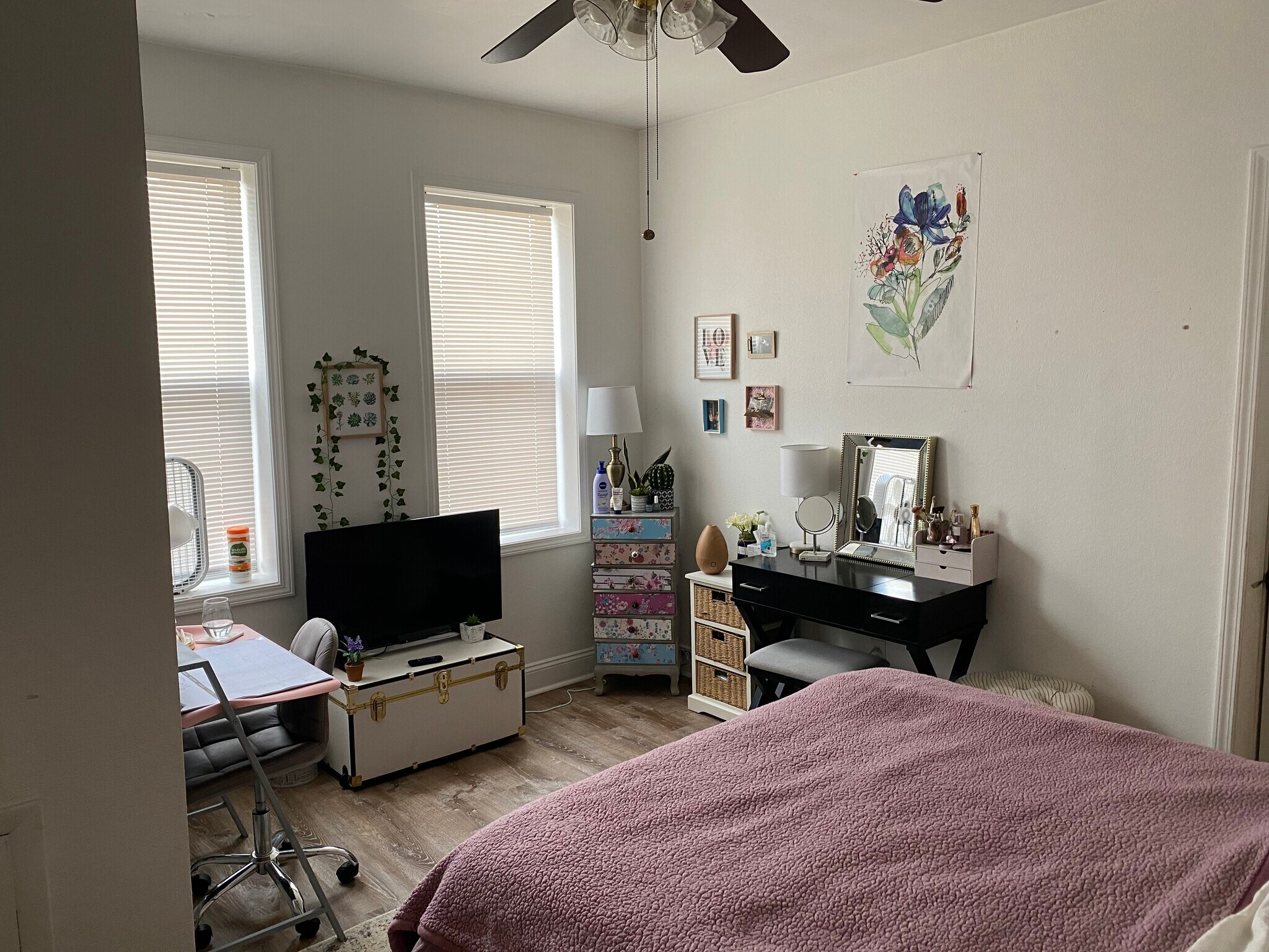 Building Photo - 2226 Jane St