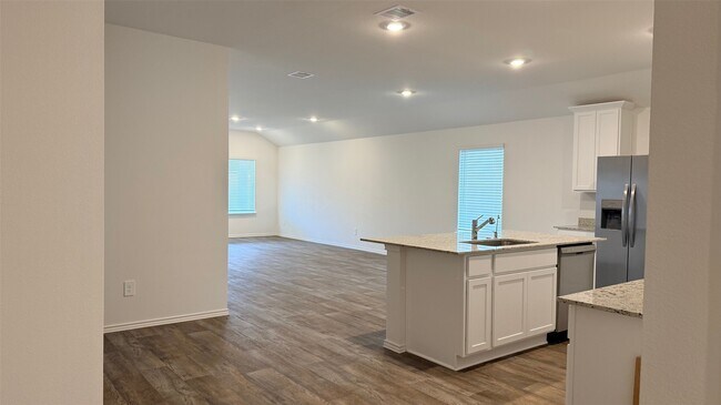 Building Photo - 3807 Axyl Run Ct