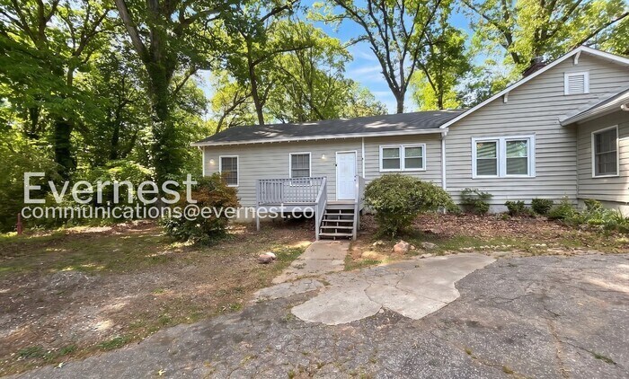 Building Photo - 887 Ellis Rd