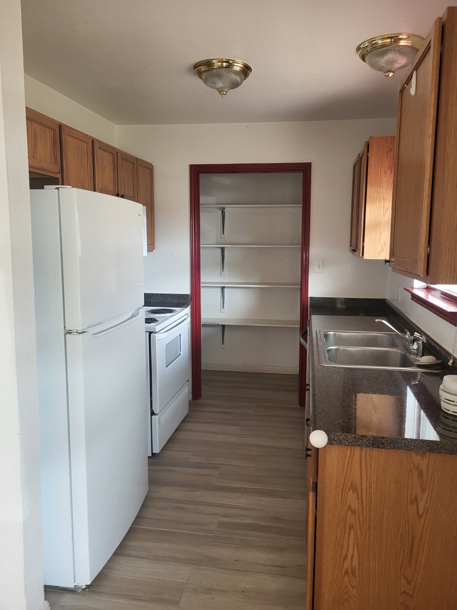 Building Photo - Room in Duplex on Co Rd 150