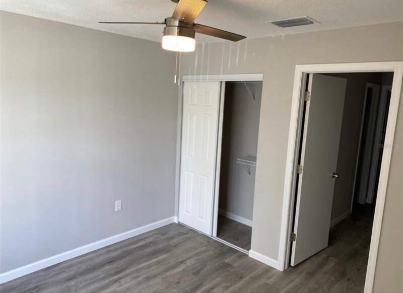 Building Photo - 2853 Stillwell Ct