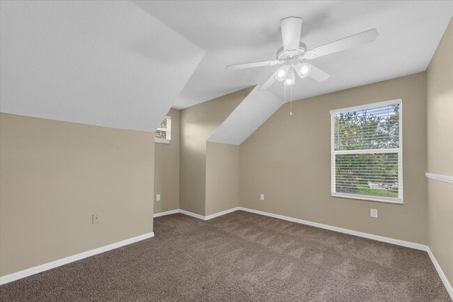 Building Photo - Updated 4BR with Bonus Room in Riverview!