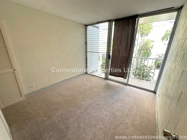 Building Photo - 1520 Spreckels St