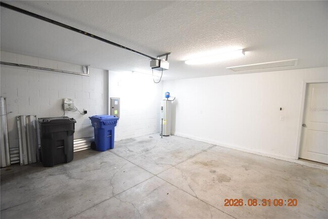 Building Photo - 10106 RoseMary Leaf Ln