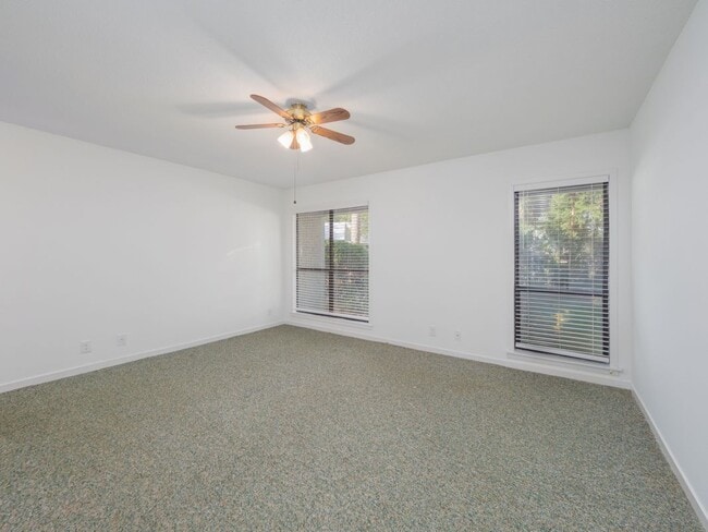Building Photo - 731 Deer Run Villas