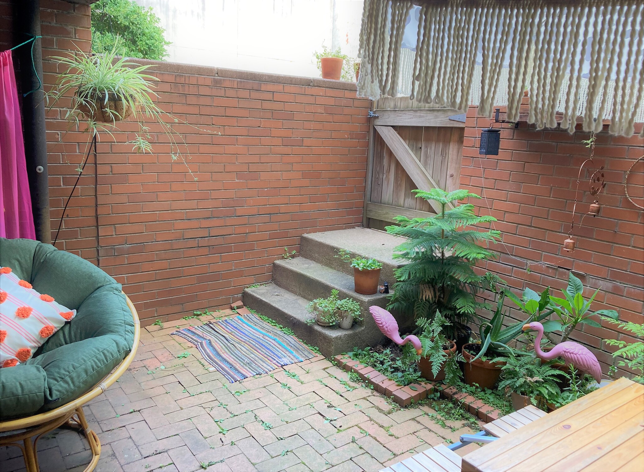Building Photo - 333 Monroe St