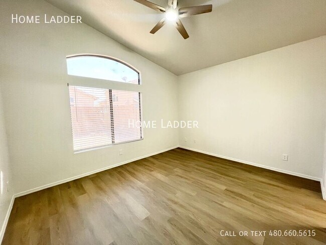 Building Photo - 753 E Whitten St