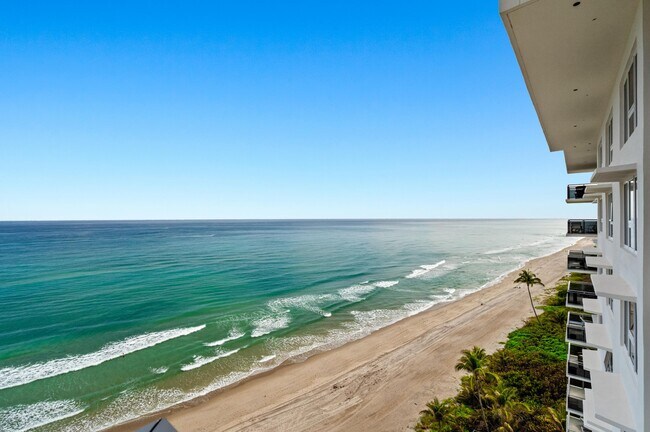 Building Photo - 2066 N Ocean Blvd