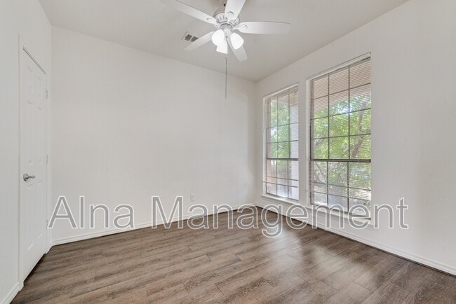 Building Photo - 1173 Sunderland Ln