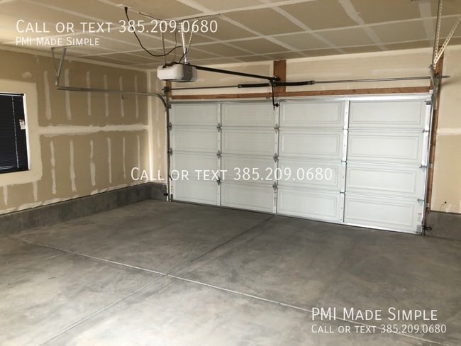 Building Photo - 1634 N Westview Ln