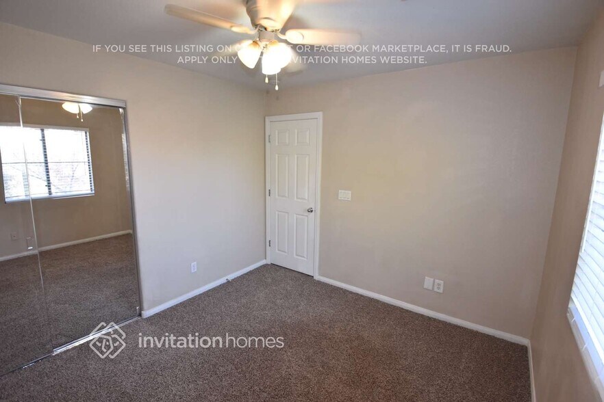 Building Photo - 2868 Canonero St