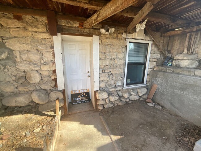 Building Photo - 295 E