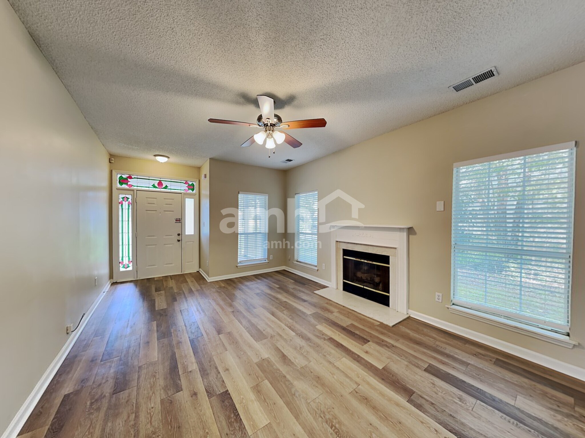 Building Photo - 9817 Stephen Thompson Ln