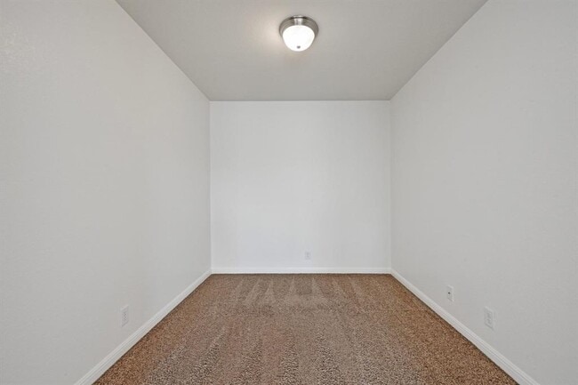 Building Photo - 11248 Lost Maples Trail