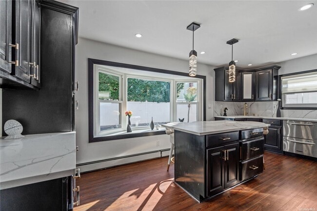 Building Photo - 2714 Ellen Rd