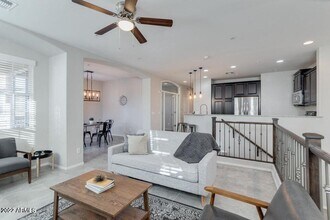 Building Photo - 4763 E Red Oak Ln