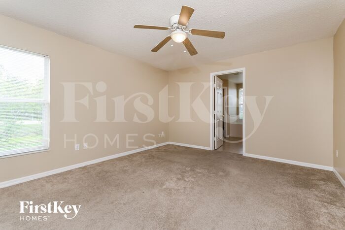 Building Photo - 1175 St Tropez Ct