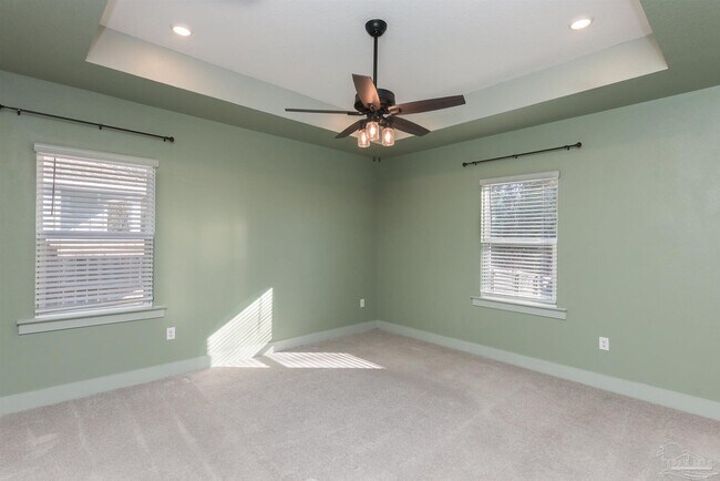 Building Photo - 1938 Westhill Dr