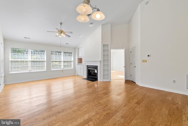 Building Photo - 11318 Savannah Dr