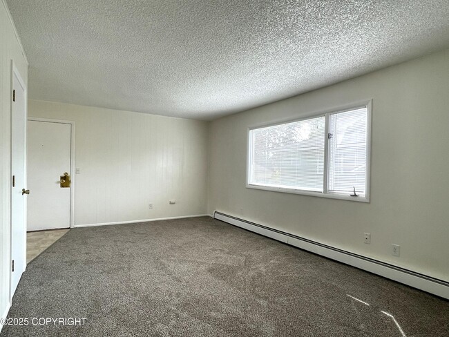Building Photo - 2746 W 42nd Ave