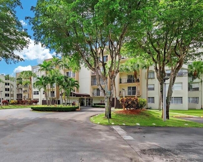 Building Photo - 14250 SW 62nd St