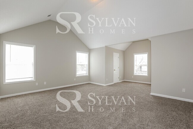 Building Photo - Discover the convenience of Lithonia living