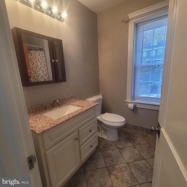 Building Photo - 554 Blackhorse Hl Rd