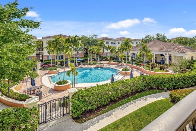 Building Photo - 9873 Baywinds Blvd
