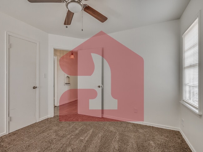 Building Photo - 2017 Downing St