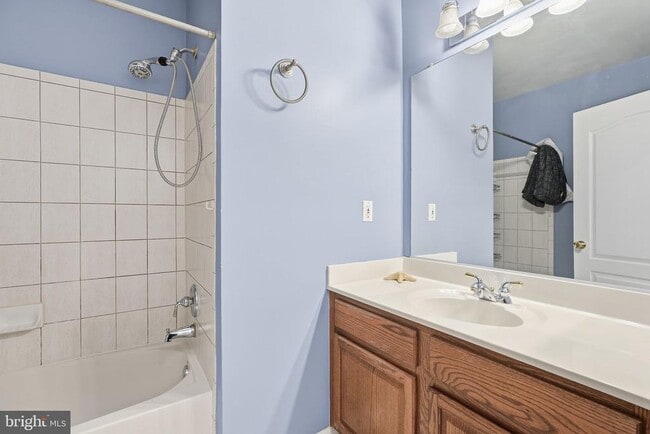 Building Photo - 11598 Cavalier Landing Ct