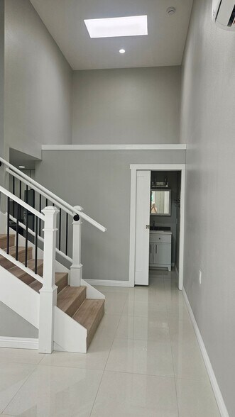 Building Photo - 4769 Soria Dr