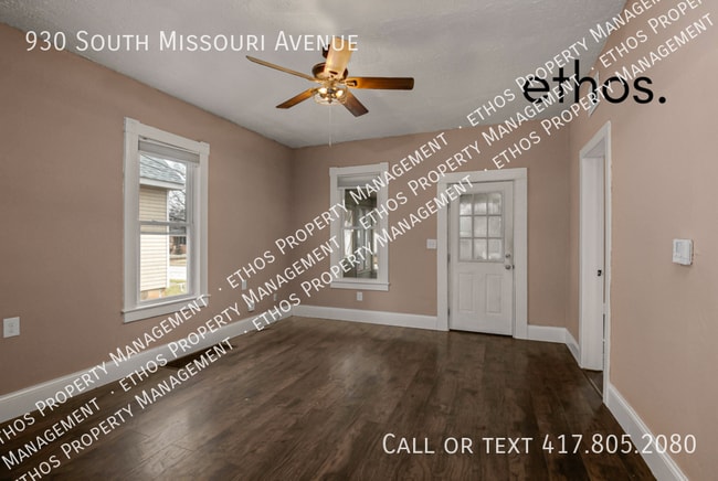 Building Photo - 930 S Missouri Ave