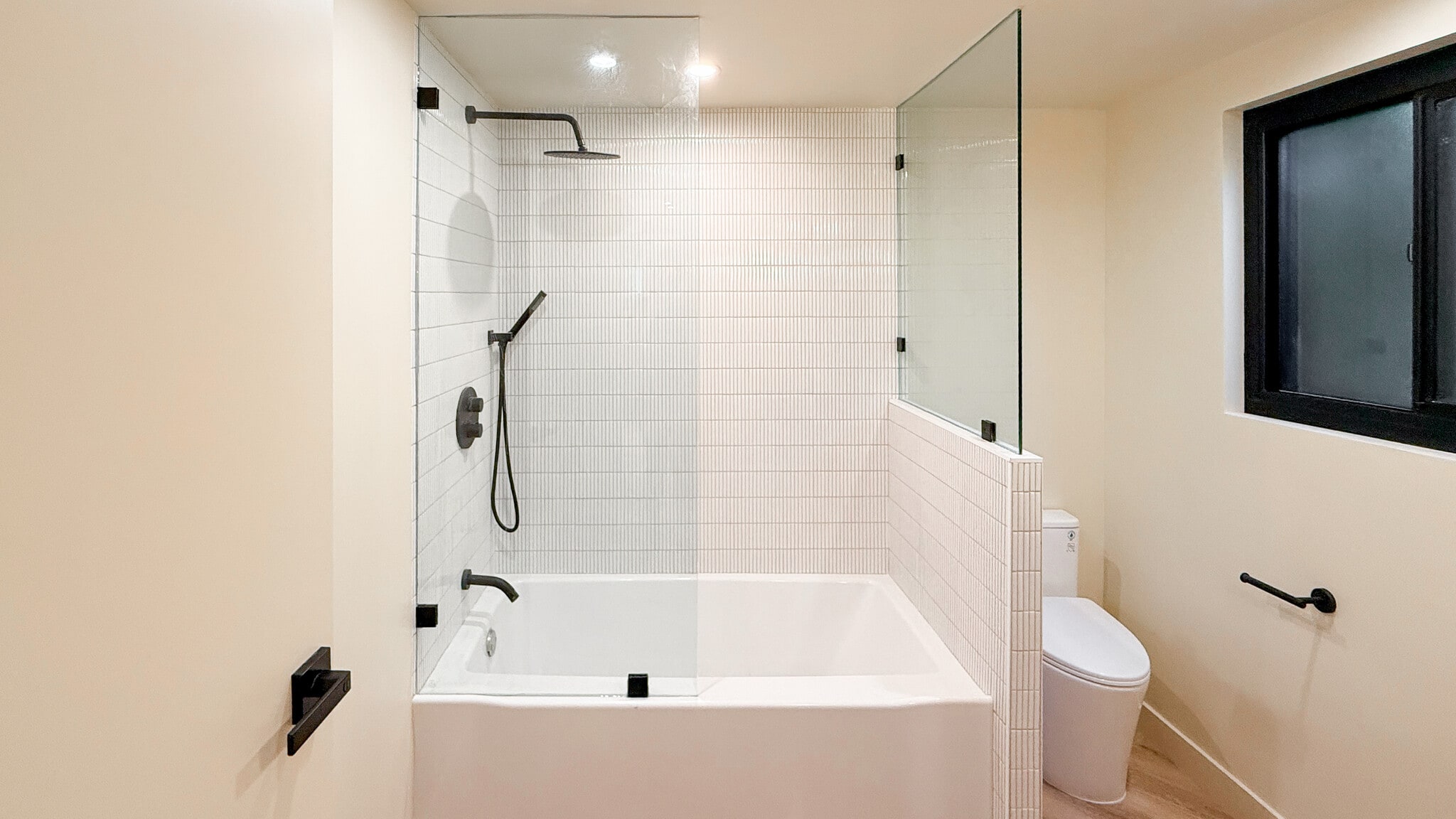 Building Photo - 5323 Monterey Rd