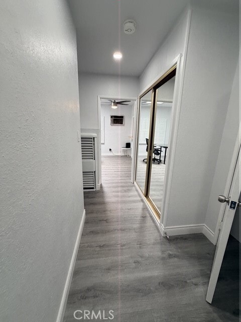 Building Photo - 2527 Senta Ave