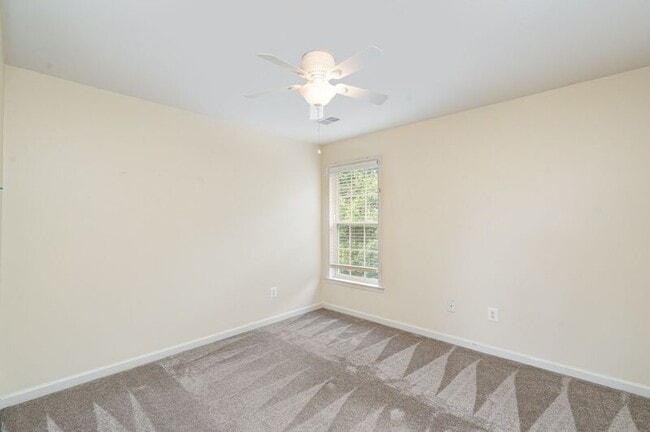 Building Photo - 5990 Parsons Lane