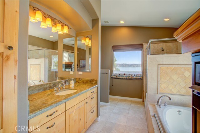 Building Photo - 32902 Cedar Dr