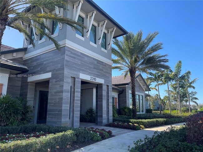 Building Photo - 4490 Gramercy Dr